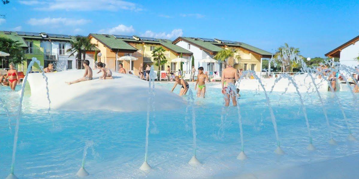 Club Village & Hotel Spiaggia Romea Lido di Volano Dış mekan fotoğraf